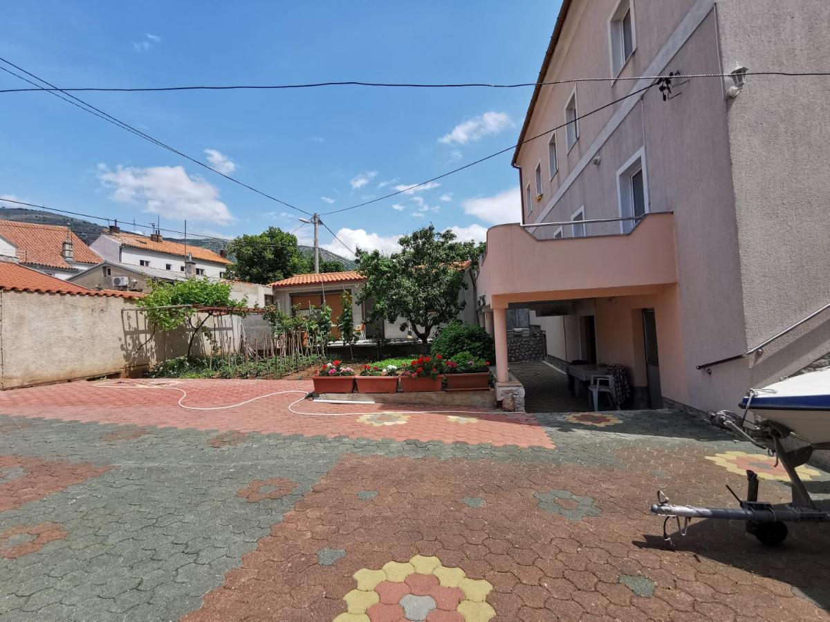 Apartman Pod Nehajem Apartment Senj  Exterior foto
