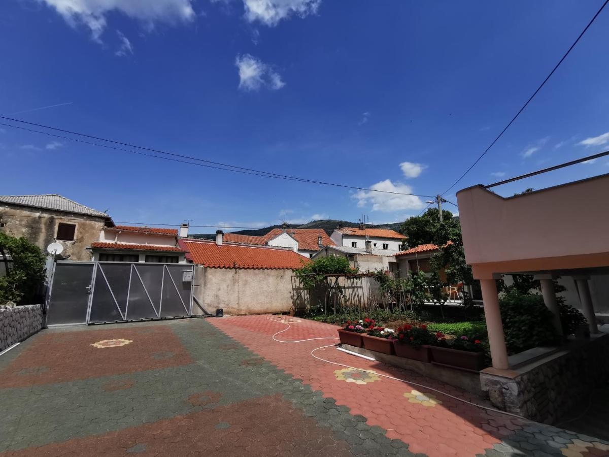 Apartman Pod Nehajem Apartment Senj  Exterior foto