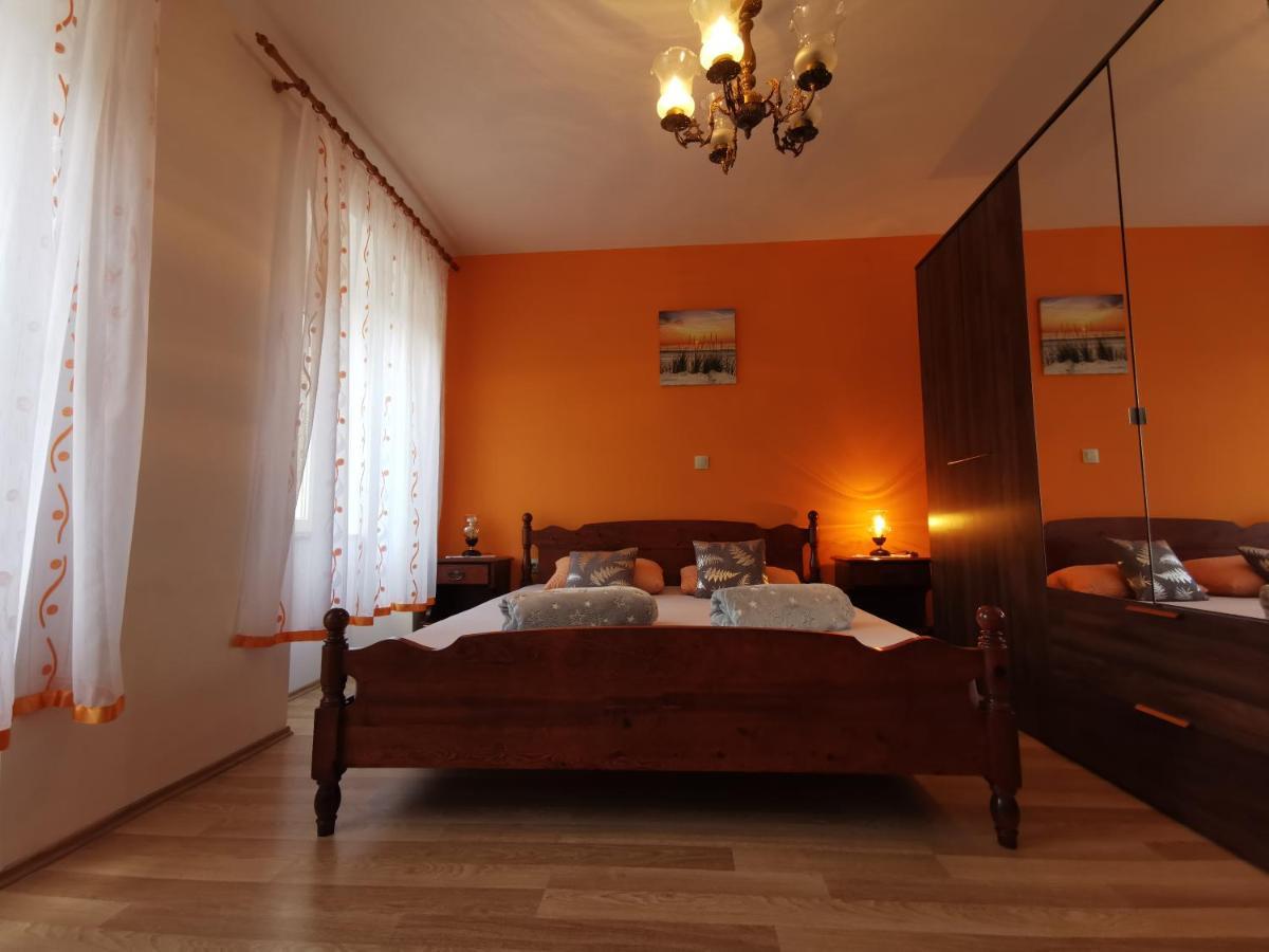 Apartman Pod Nehajem Apartment Senj  Exterior foto