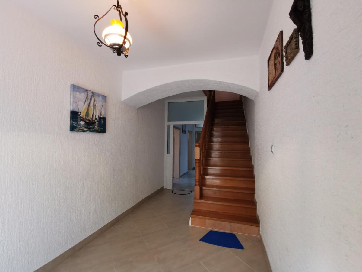 Apartman Pod Nehajem Apartment Senj  Exterior foto