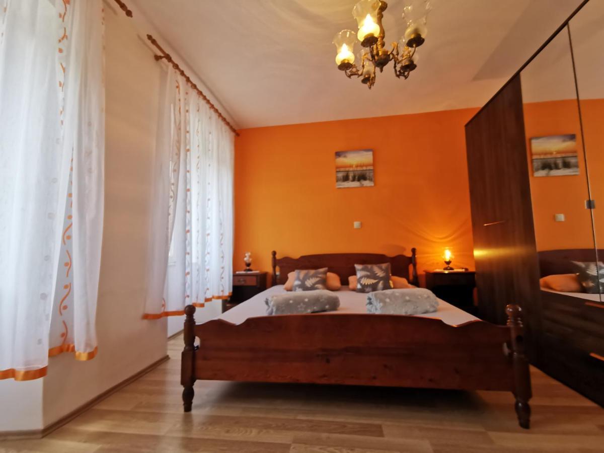 Apartman Pod Nehajem Apartment Senj  Exterior foto