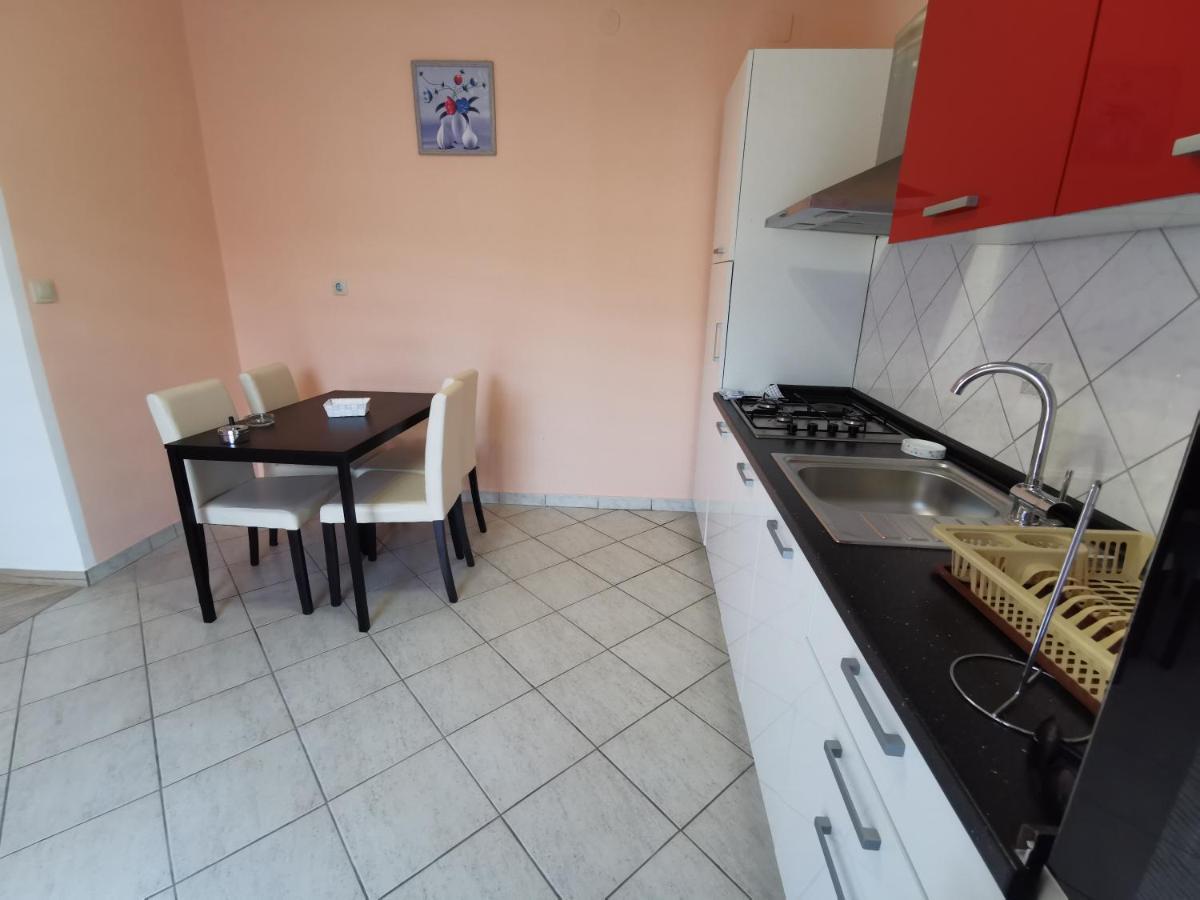 Apartman Pod Nehajem Apartment Senj  Exterior foto