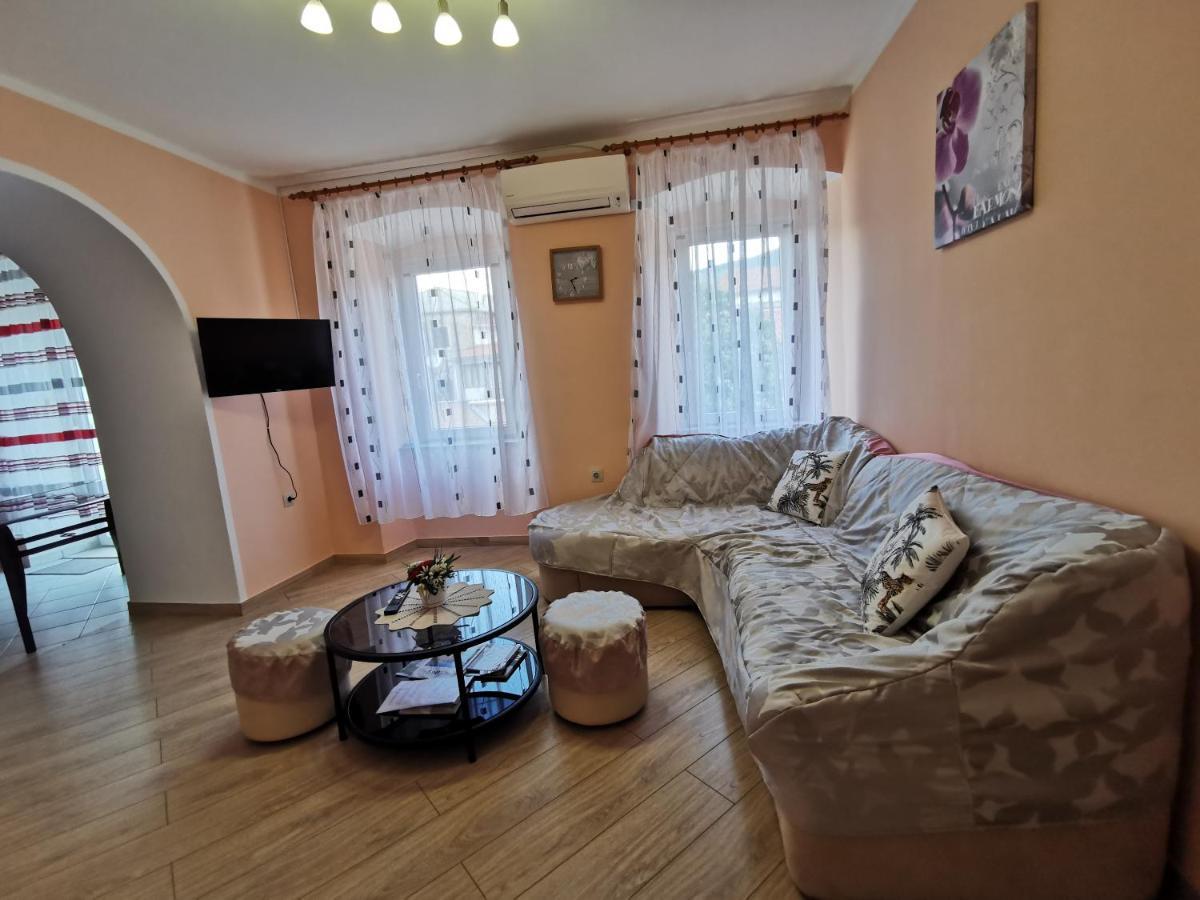 Apartman Pod Nehajem Apartment Senj  Exterior foto