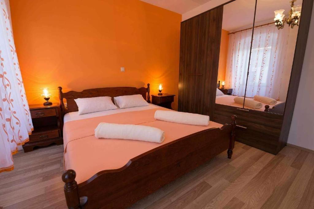 Apartman Pod Nehajem Apartment Senj  Exterior foto
