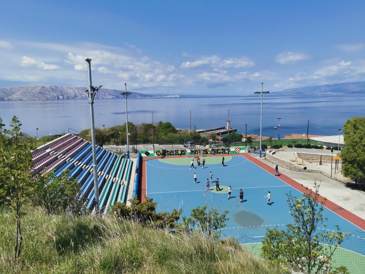 Apartman Pod Nehajem Apartment Senj  Exterior foto