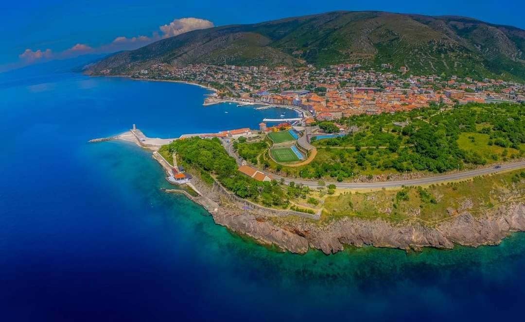 Apartman Pod Nehajem Apartment Senj  Exterior foto